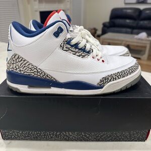 Air Jordan Retro 3 “True Blue”